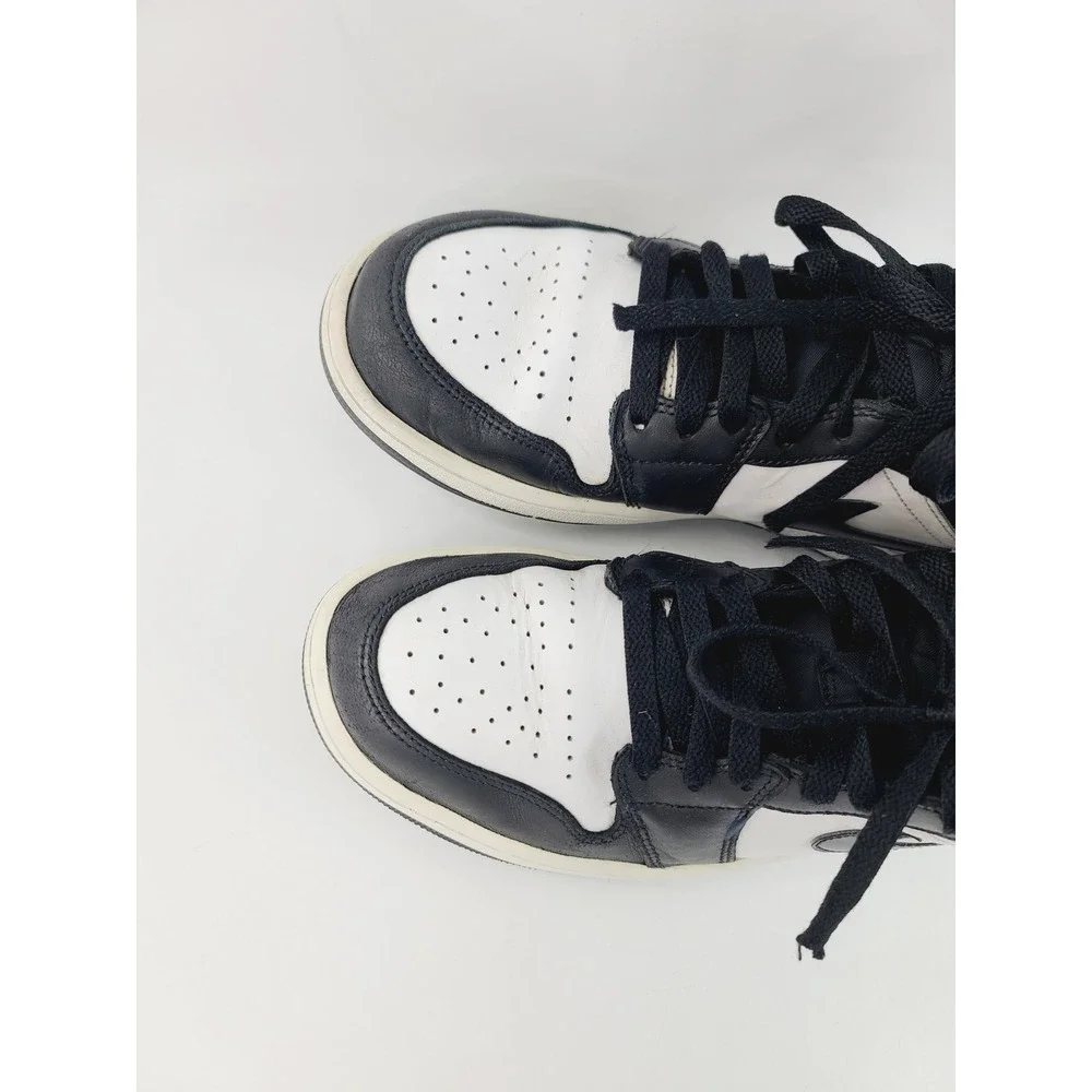 Jordan Lace Up Round Toe Leather / Rubber Sneakers Men's Size 9 Black White Pink